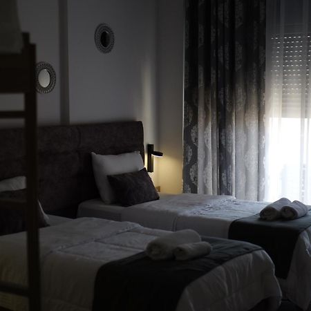 Hotel Abedini Саранде Екстериор снимка