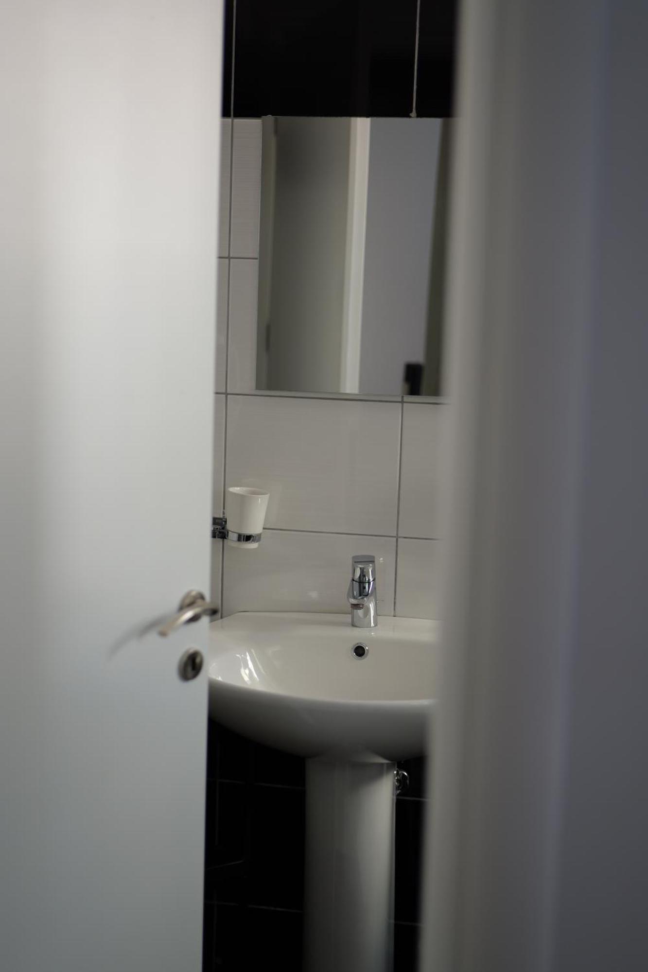 Hotel Abedini Саранде Екстериор снимка
